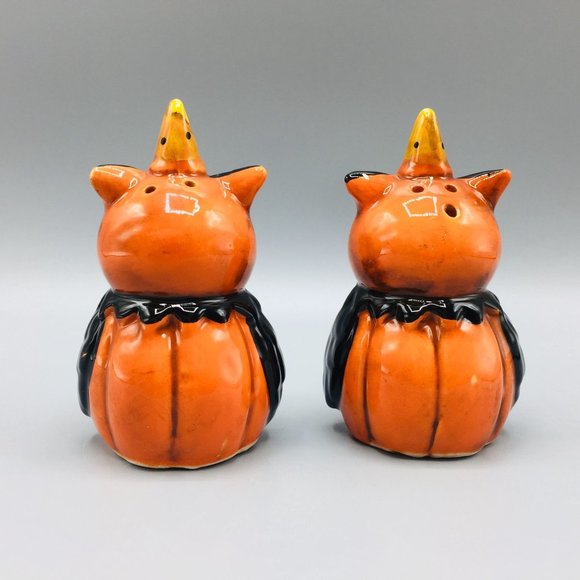 johanna Parker Design Halloween Owl Dolomite Salt & Pepper Shakers - Picture 5 of 9